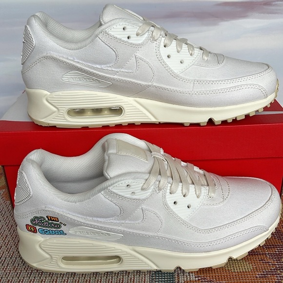 Nike WMNS Air Max 90 SE
Sail/Cashmere/Team Gold/
Sneakers 
Style FD0867-133 - Picture 15 of 16